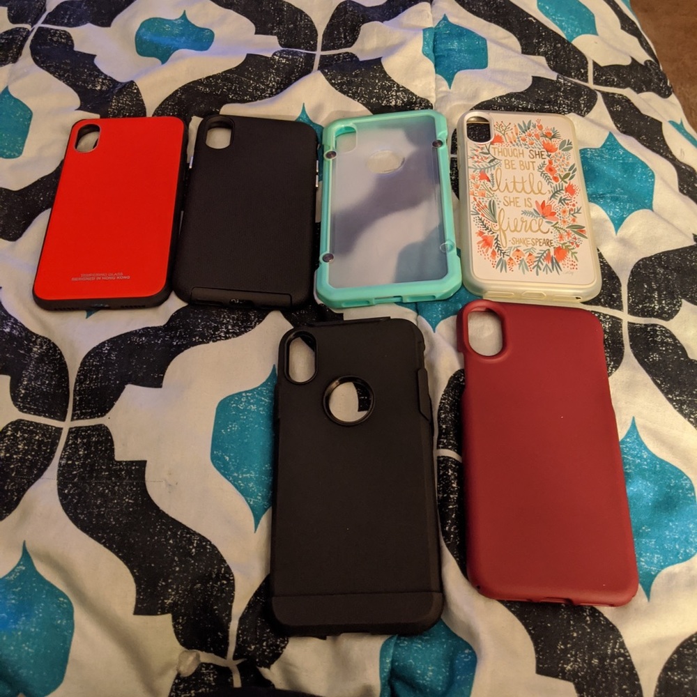 Lot of 6 IPhone XR phone cases